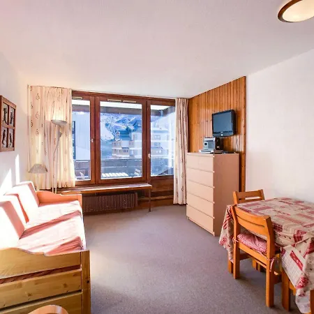 Appartement Confortable Avec Balcon, Au Pied Des Pistes - Fr-1-502-523 *
